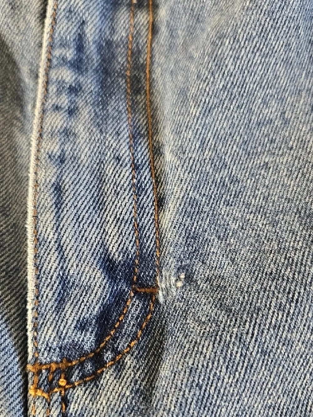 Duluth Ball-room Jeans